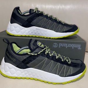 New men’s Timberland Solar Wave Low shoes Sz 11